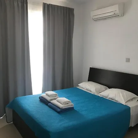 Vilă Coral Bay 4, Walking Distance To Coral Bay Peyia