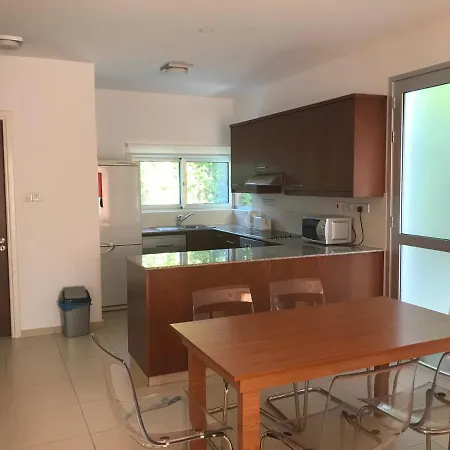 Coral Bay 4, Walking Distance To Coral Bay *